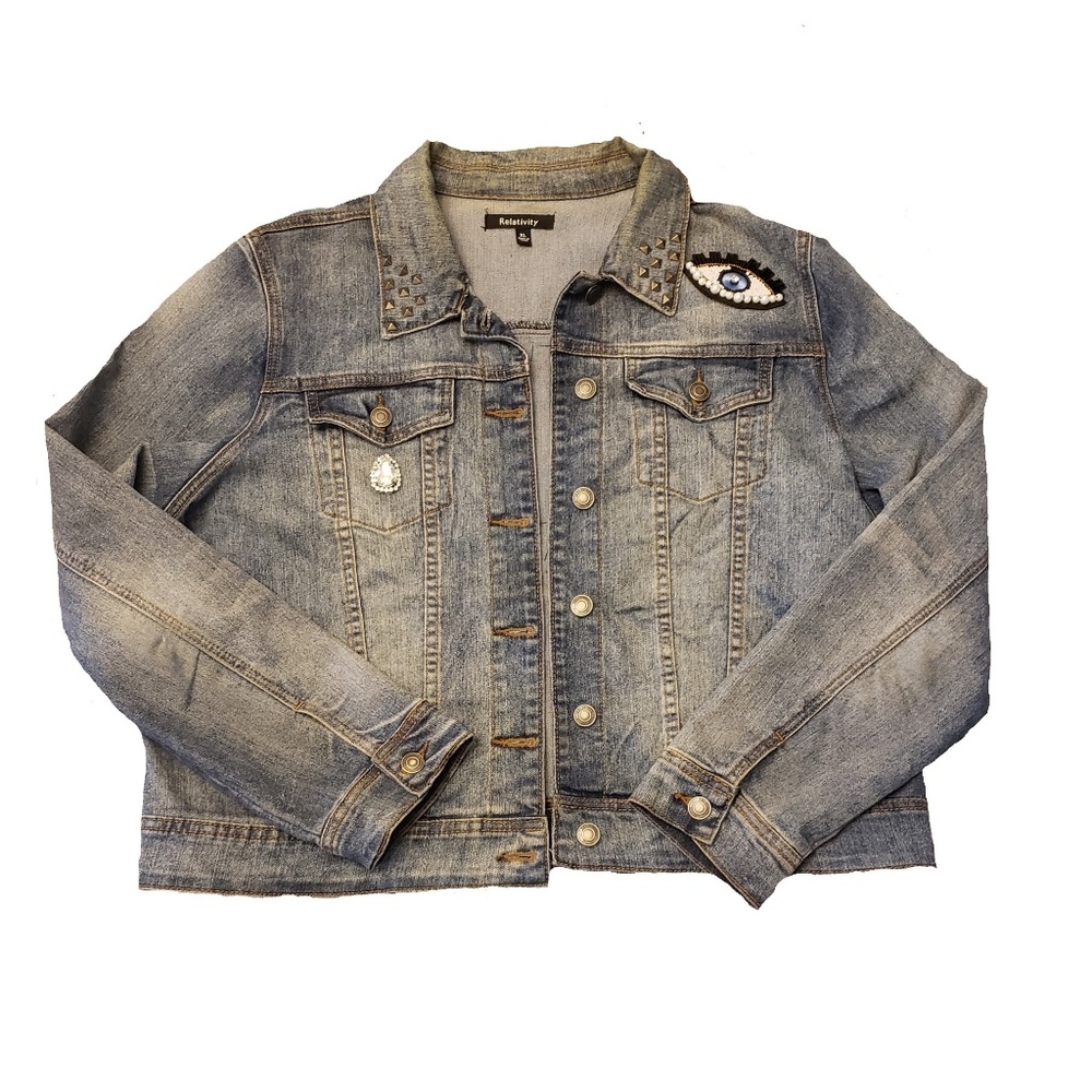 Women's XL Eye Patches Distressed Demin jacket - Picture 2 of 3